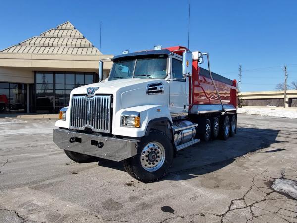 Western Star 4700SF with Advance Engineered Single Compartment Tanker